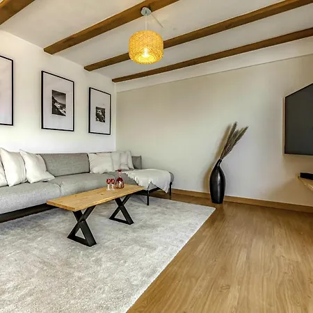 Vivienda De Lujo Con Barbacoa Y Zona De Trabajo 9 *